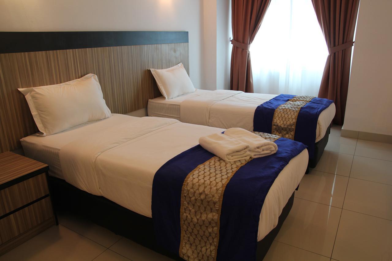 Aster Hotel Bukit Jalil Kuala Lumpur Exterior photo